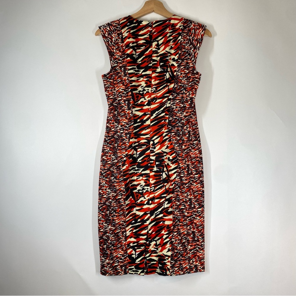 French Connection V-Neck Sleeveless Sheath Dress Size 6 Maximalism Party Office - Picture 6 of 13